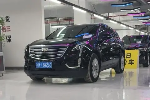Cadillac XT5 2018 — фото 1