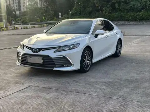 Toyota Camry 2021