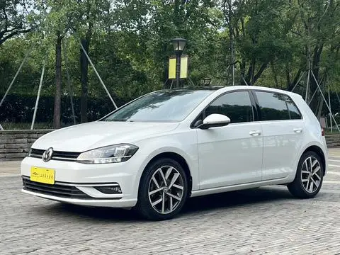 Volkswagen Golf 2020