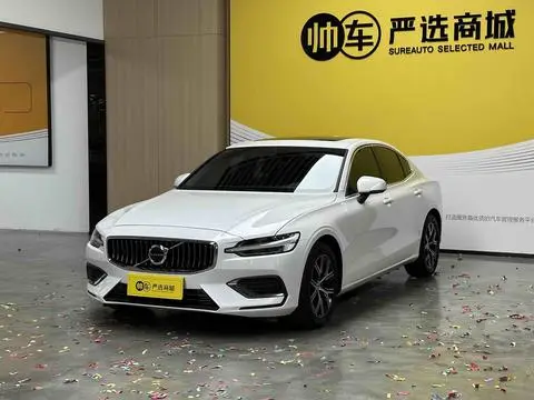Volvo S60 2024