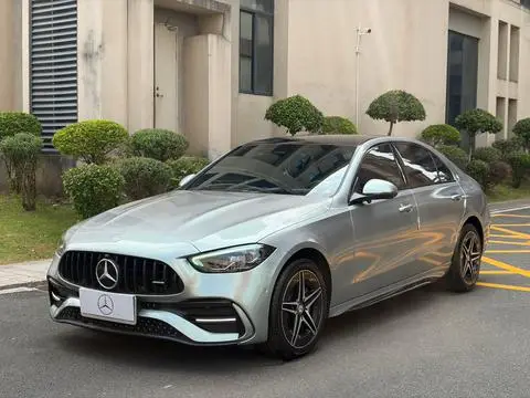 Mercedes-Benz C-Class 2024