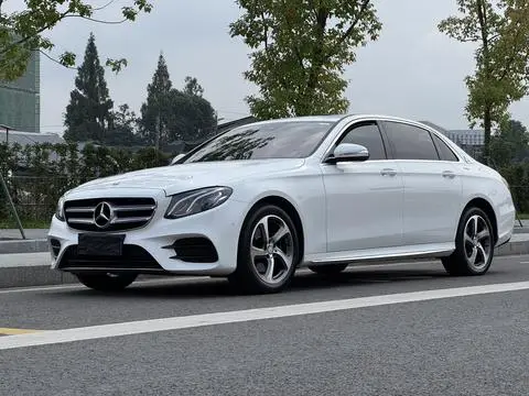 Mercedes-Benz E-Class 2017 — фото 1
