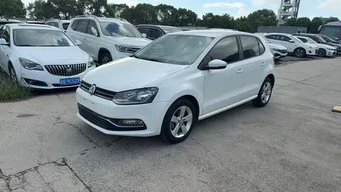 Volkswagen Polo 2016 — фото 1
