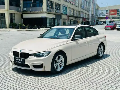 BMW 3 Series 2013 — фото 1