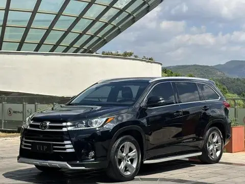 Toyota Highlander 2021