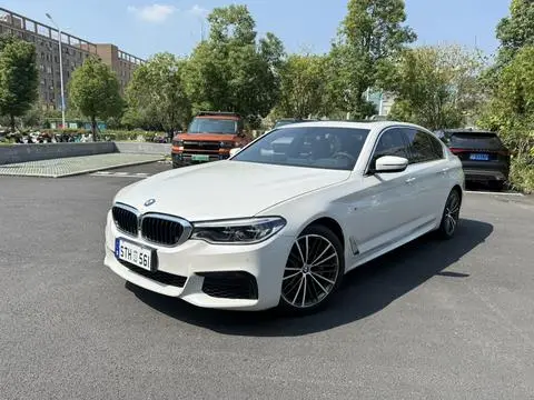 BMW 5 Series 2020 — фото 1