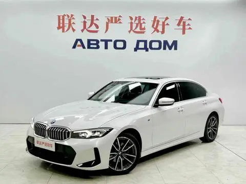 BMW 3 Series 2023 — фото 1