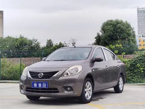 Nissan 阳光 2011