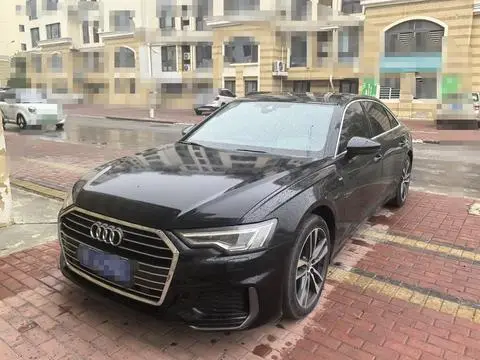 Audi A6L 2022 — фото 1