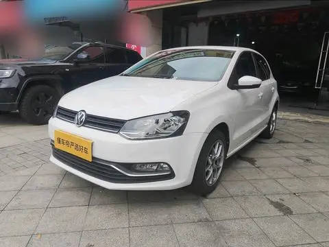 Volkswagen Polo 2016 — фото 1