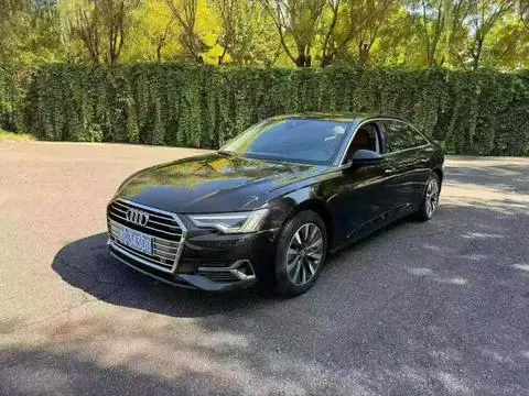 Audi A6L 2021 — фото 1