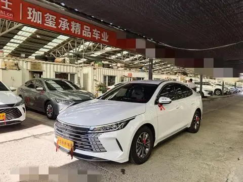 BYD 驱逐舰05 2024