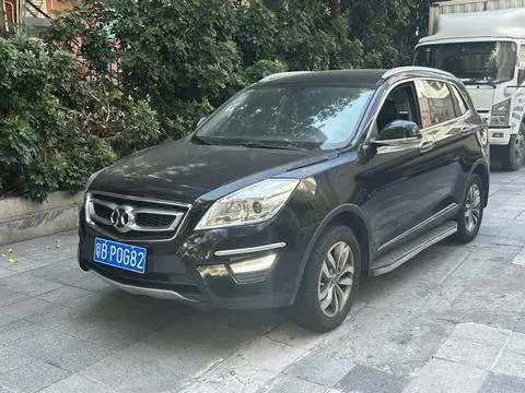 BAIC X65 2015