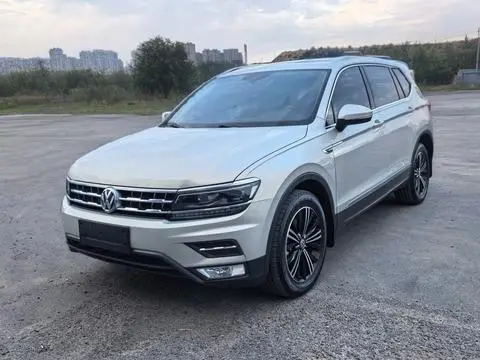 Volkswagen Tiguan L 2017