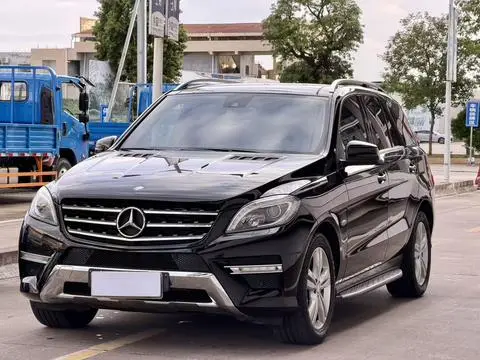 Mercedes-Benz M-Class 2012
