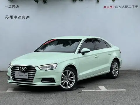 Audi A3 2019 — фото 1