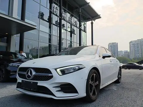 Mercedes-Benz A-Class 2022 — фото 1