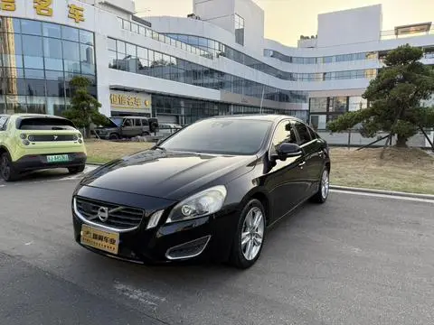Volvo S60 2011