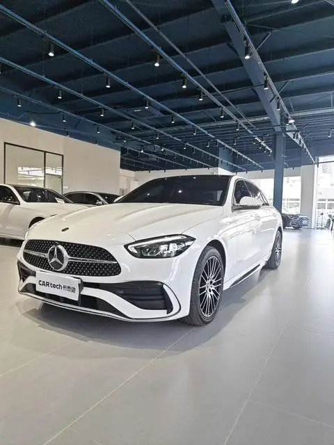 Mercedes-Benz C-Class 2022