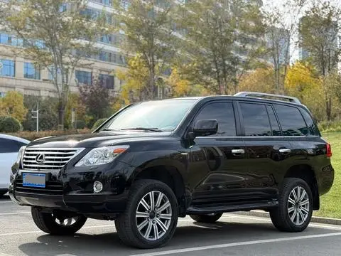 Lexus LX 2009