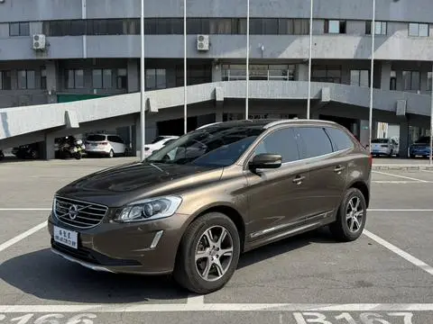 Volvo XC60 2015
