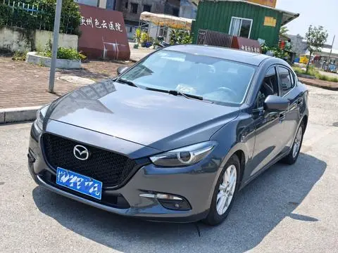 Mazda 3 Axela 2017 — фото 1