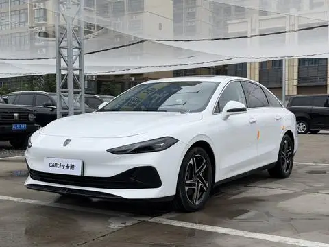 Roewe D7 DMH 2023