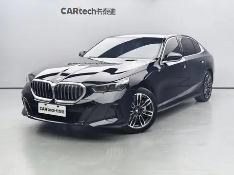 BMW 5 Series 2026