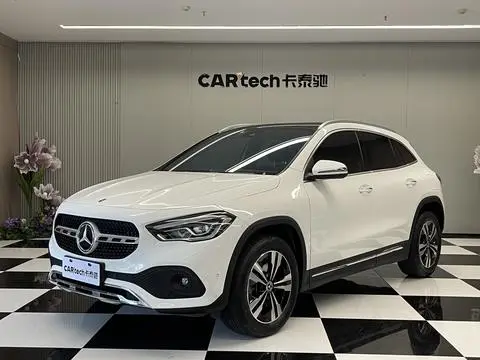 Mercedes-Benz GLA 2023