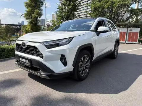 Toyota RAV4 2024