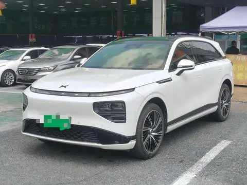 XPeng 小鹏G9 2022