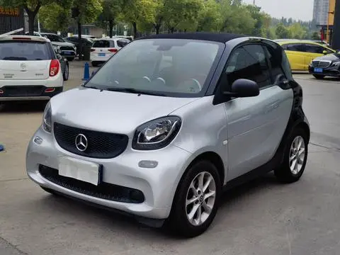 smart fortwo 2018