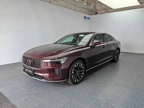 Volvo S90 2026