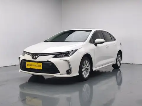 Toyota Corolla 2021 — фото 1