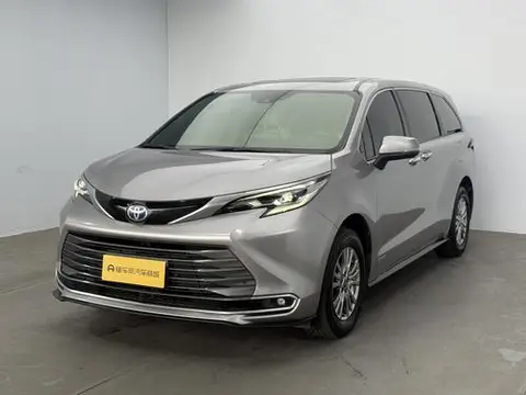 Toyota 赛那 2021