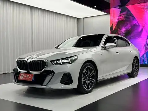 BMW 5 Series 2024