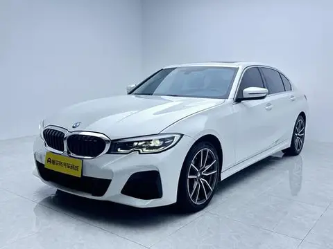 BMW 3 Series 2021 — фото 1