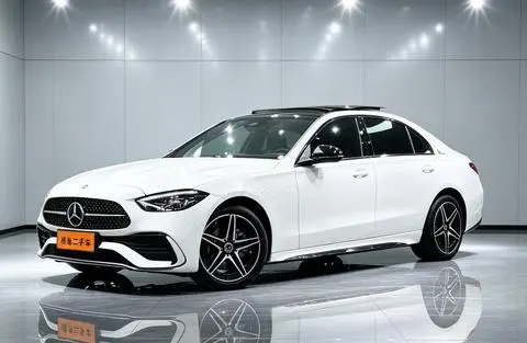 Mercedes-Benz C-Class 2023