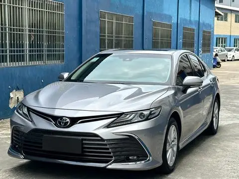 Toyota Camry 2021