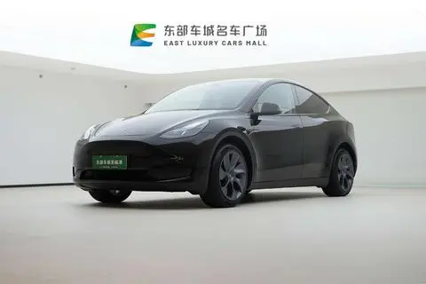 Tesla Model Y 2022 — фото 1