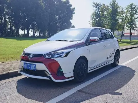 Toyota YARIS L 2018 — фото 1