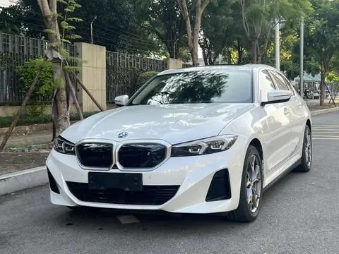 BMW i3 2022