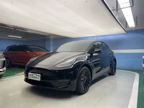 Tesla Model Y 2022 — фото 1