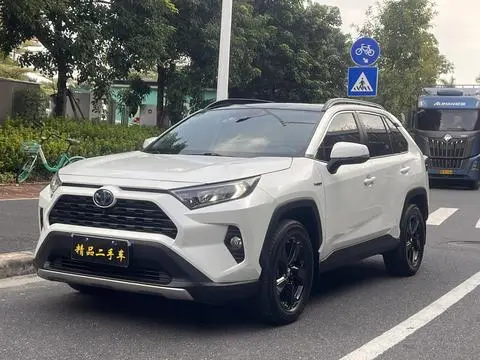 Toyota RAV4 2021