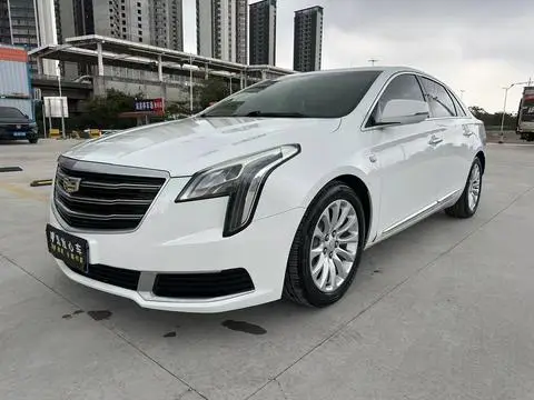 Cadillac XTS 2018 — фото 1