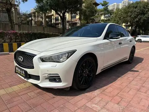 Infiniti Q50L 2016