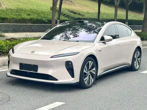 NIO ET5 2024