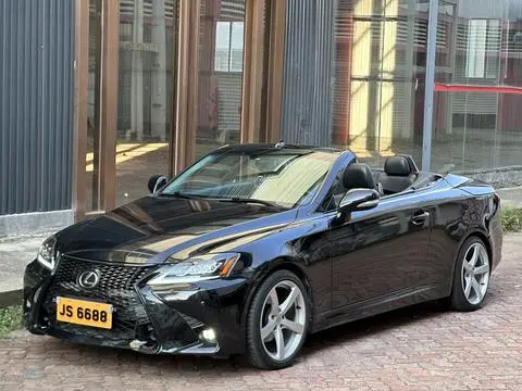 Lexus IS 2011