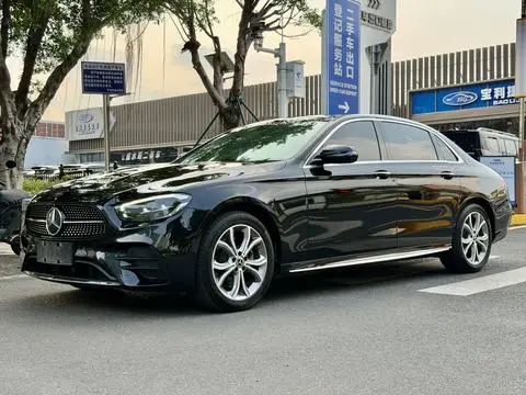 Mercedes-Benz E-Class 2021