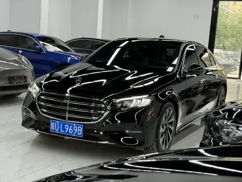 Mercedes-Benz E-Class 2025